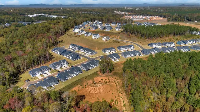 $2,695 | 323 Grange Vly Lane, Central, SC 29630