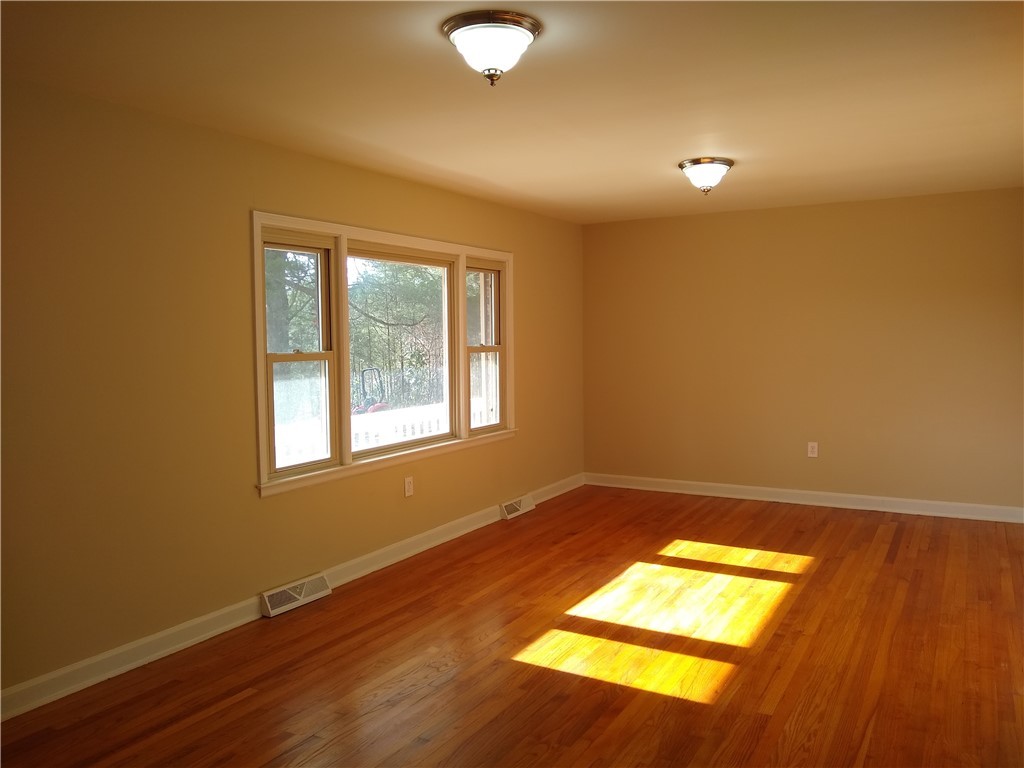 2376 Blue Ridge Boulevard Walhalla, SC 29691 - Photo 8 of 15 Gallery Image 8