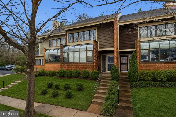 $3,000 | 10995 Thrush Ridge Road, Reston, VA 20191