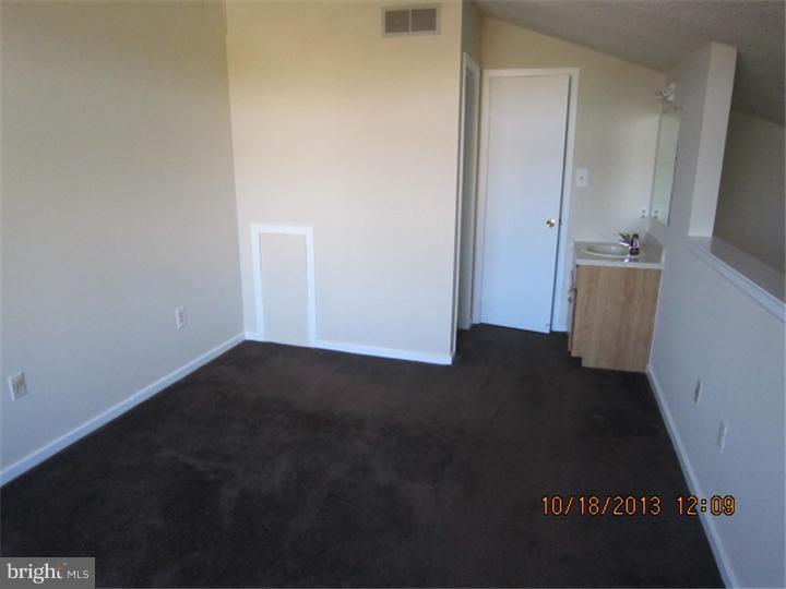 2108 Sandra Road Voorhees, NJ 08043 - Photo 9 of 11