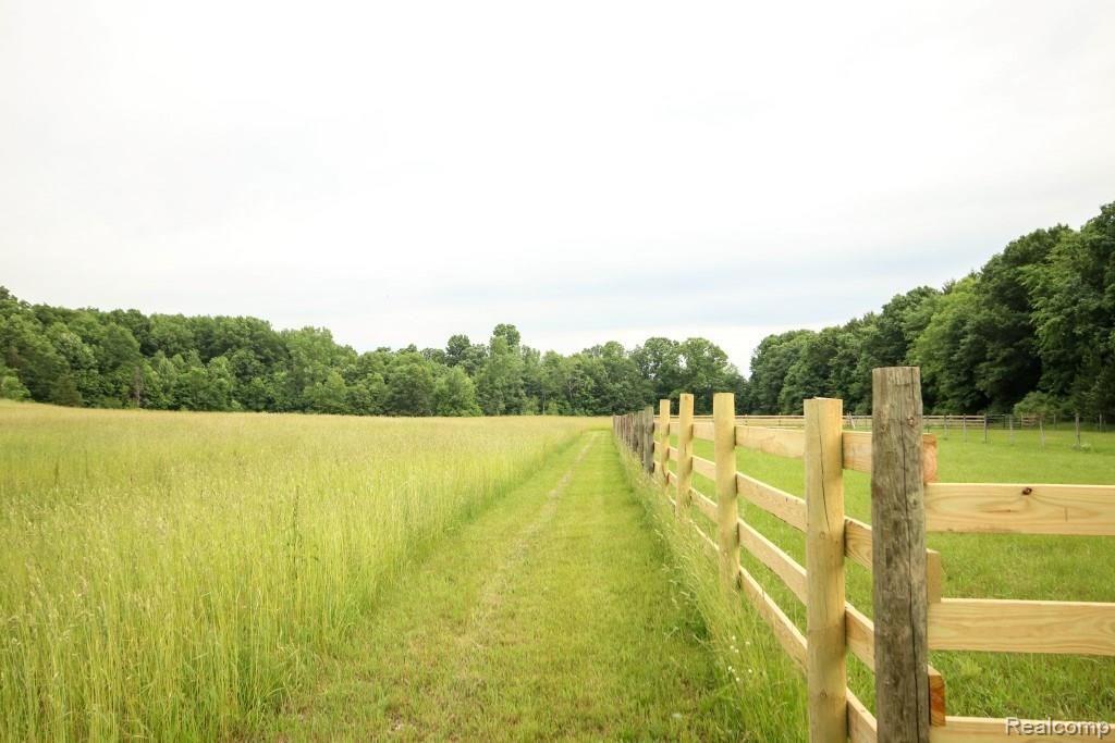 1205 Darwin Road Pinckney, MI 48169 - Photo 60 of 65 IMG_3136 (Custom) - Copy.jpg
