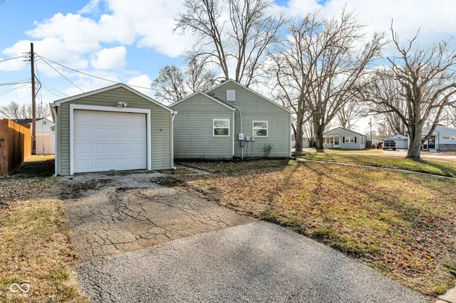 $1,800 | 420 Douglas Drive, Brownsburg, IN 46112