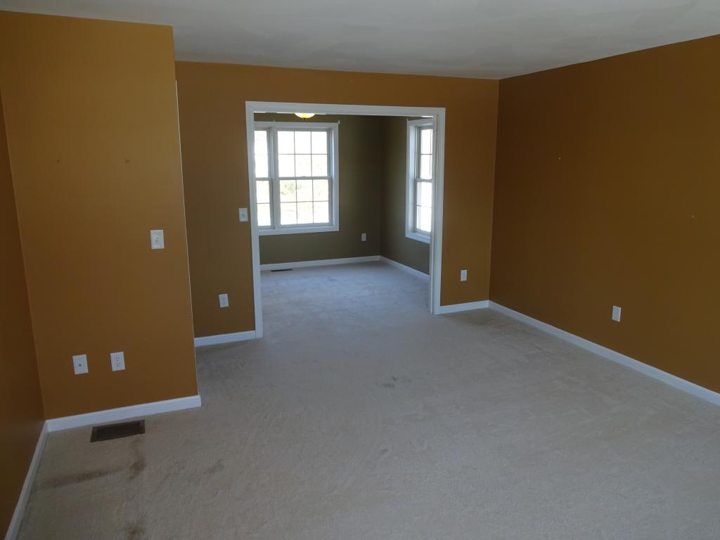 47 Longview Circle Pelham, NH 03076 - Photo 11 of 28