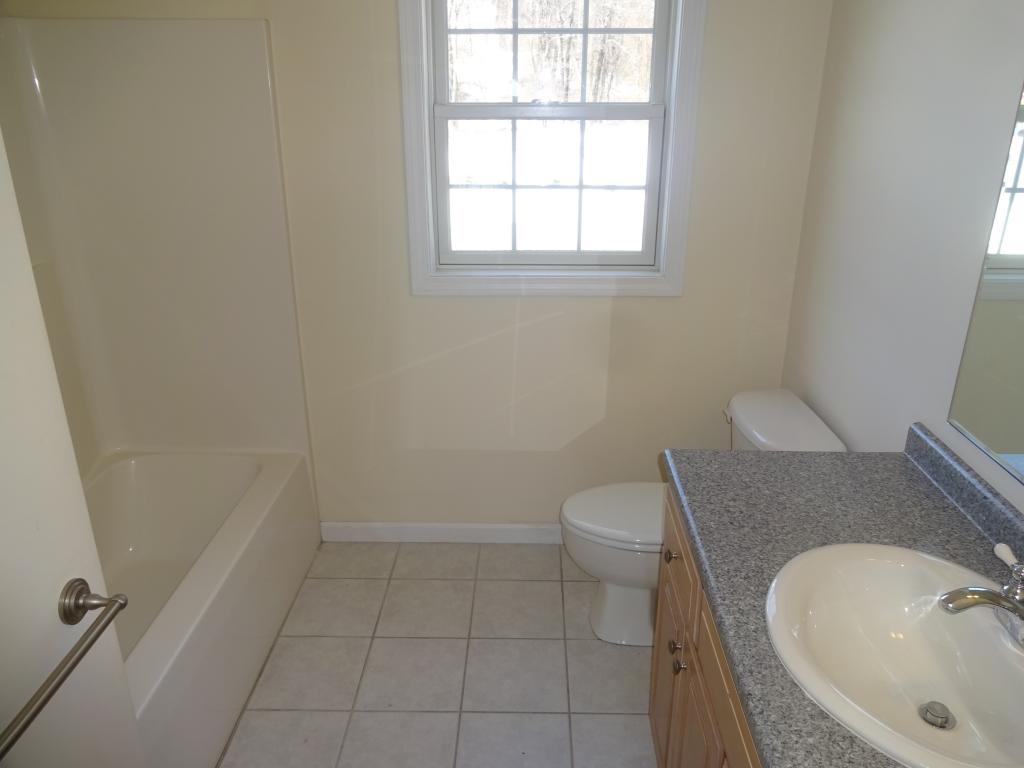 47 Longview Circle Pelham, NH 03076 - Photo 25 of 28
