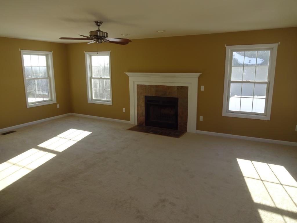 47 Longview Circle Pelham, NH 03076 - Photo 7 of 28