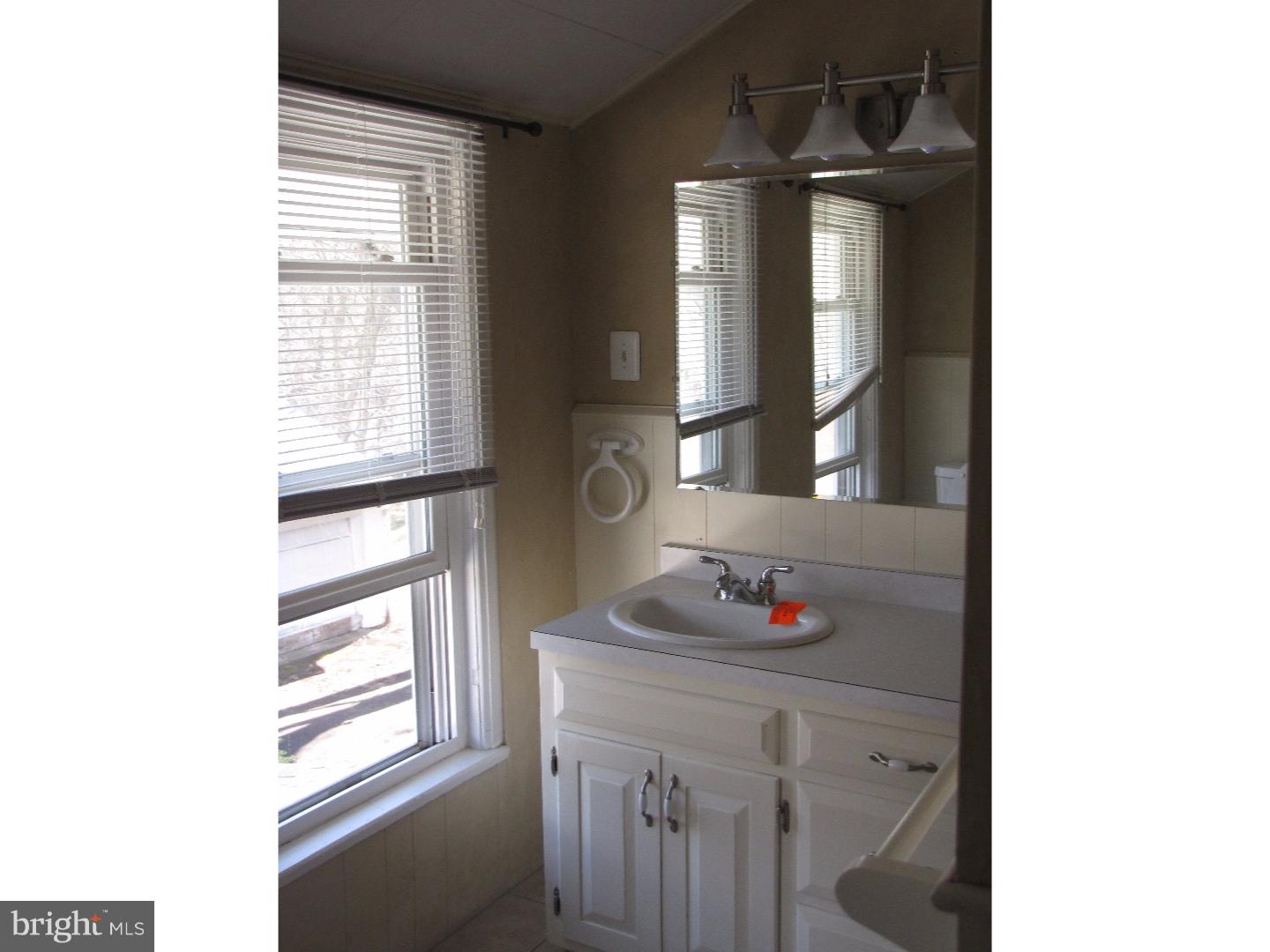 207 Spring Mt Road Schwenksville, PA 19473 - Photo 20 of 24 Gallery Image 20