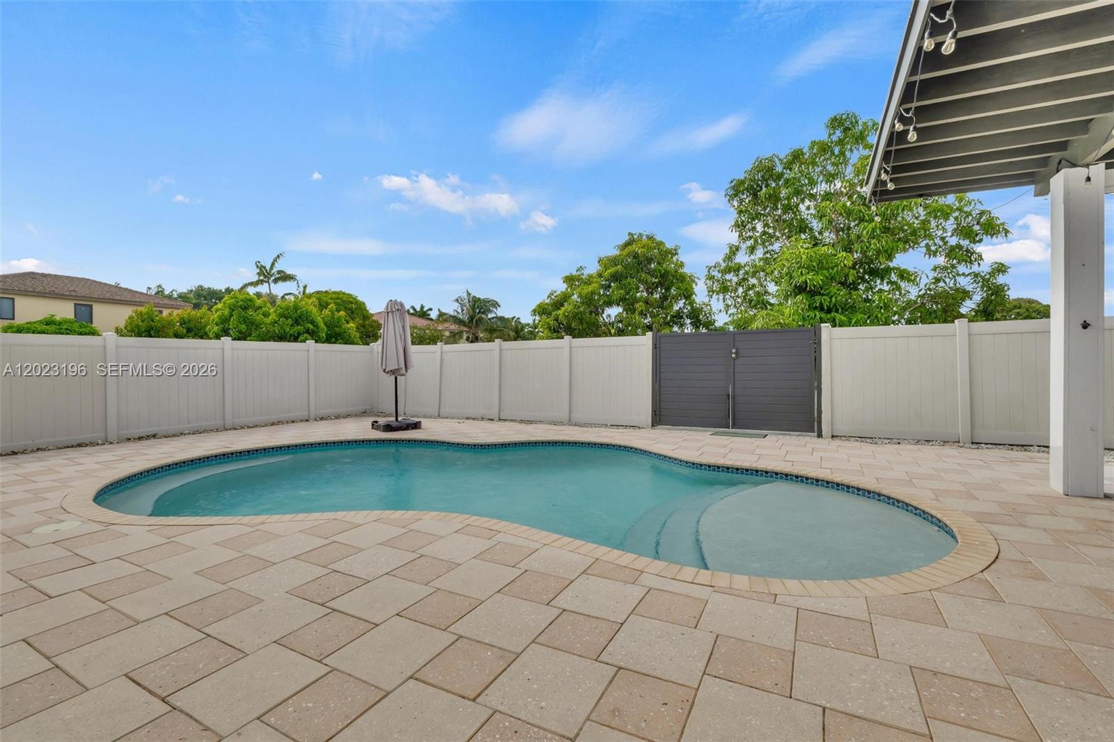 16125 Southwest 65th Lane Miami, FL 33193 - Photo 39 of 68
