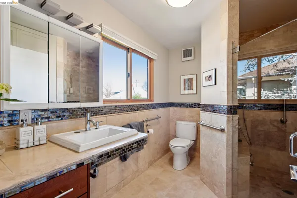 $1,690,000 | 1260 63rd Street, Emeryville, CA 94608