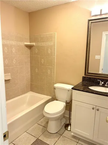 $220,000 | 701 La Salle Drive, Laplace, LA 70068