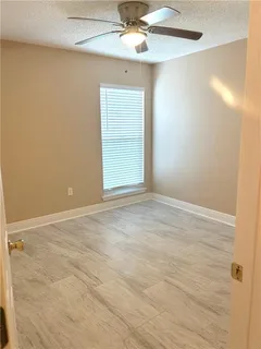 $210,000 | 701 La Salle Drive, Laplace, LA 70068