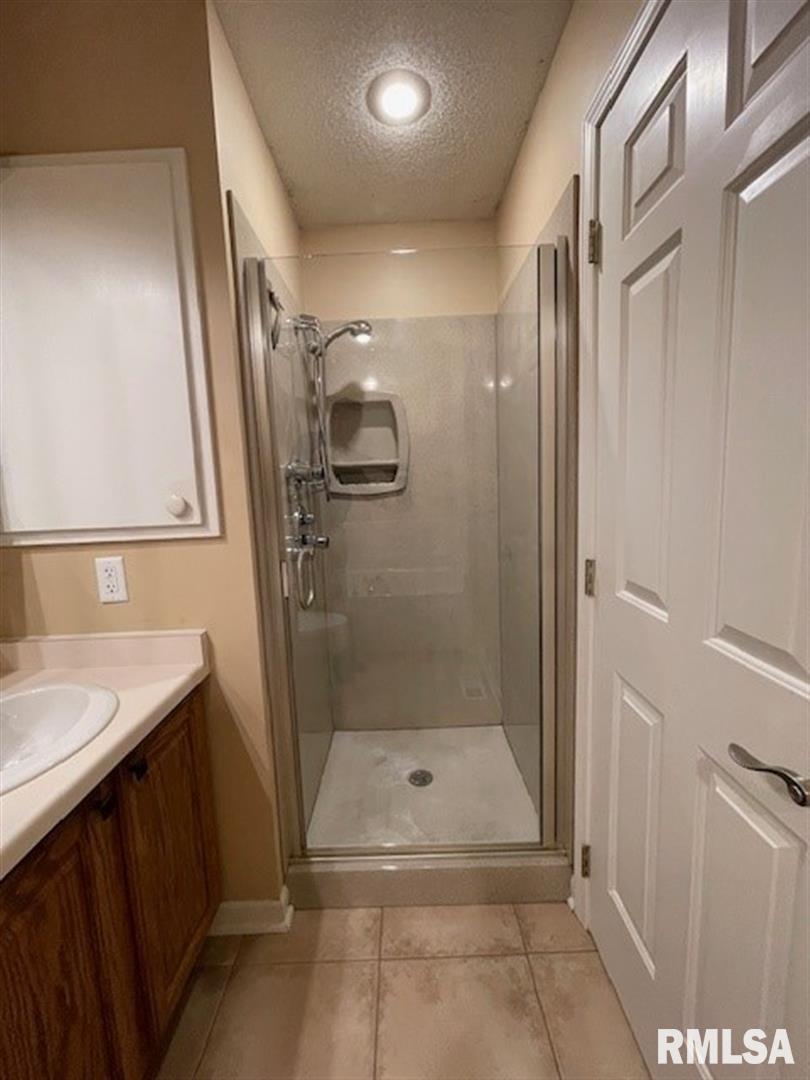 19 Indian Trail Road Macomb, IL 61455 - Photo 10 of 33 Gallery Image 10