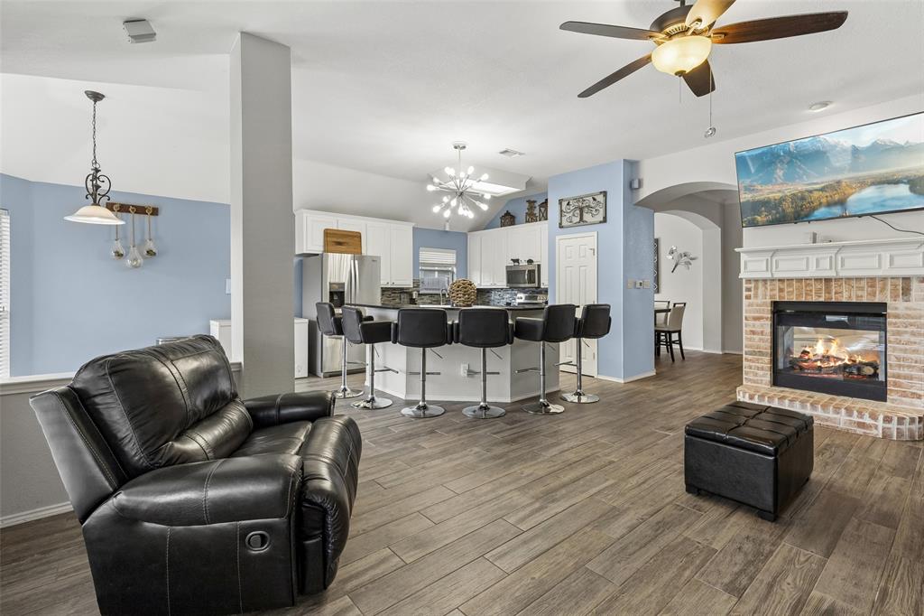 7918 Kings Court Rowlett, TX 75089 - Photo 11 of 39