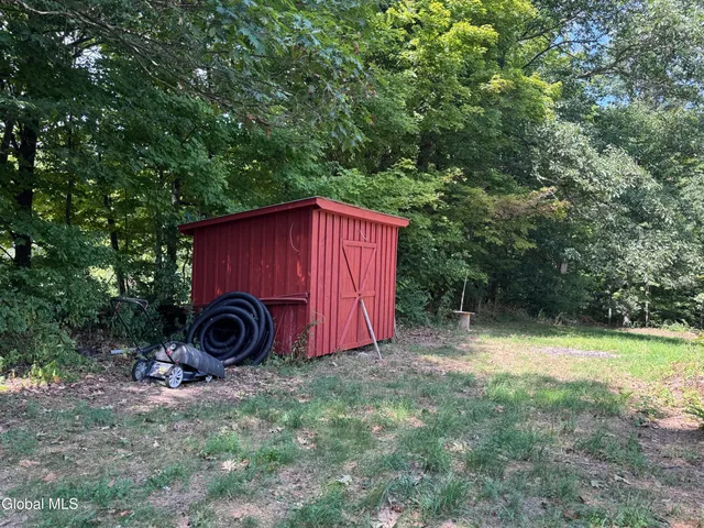 $59,900 | 127 Lincoln Hill Road, White Creek, NY 12057