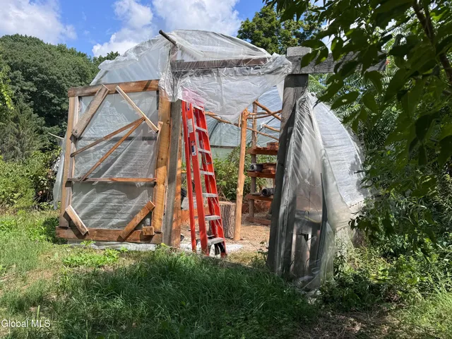 $59,900 | 127 Lincoln Hill Road, White Creek, NY 12057