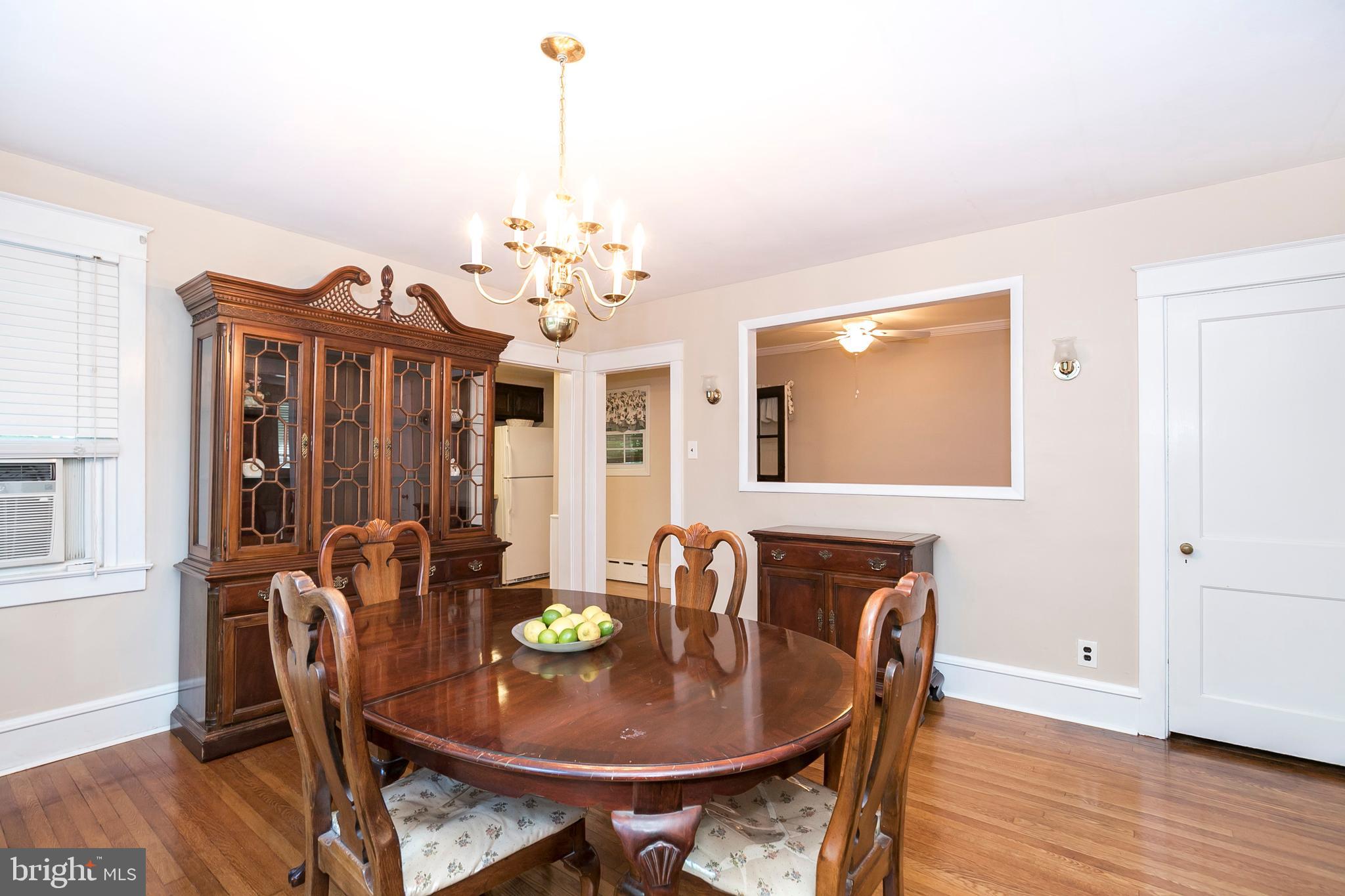 131 Walsh Road Lansdowne, PA 19050 - Photo 8 of 39 Dining Room