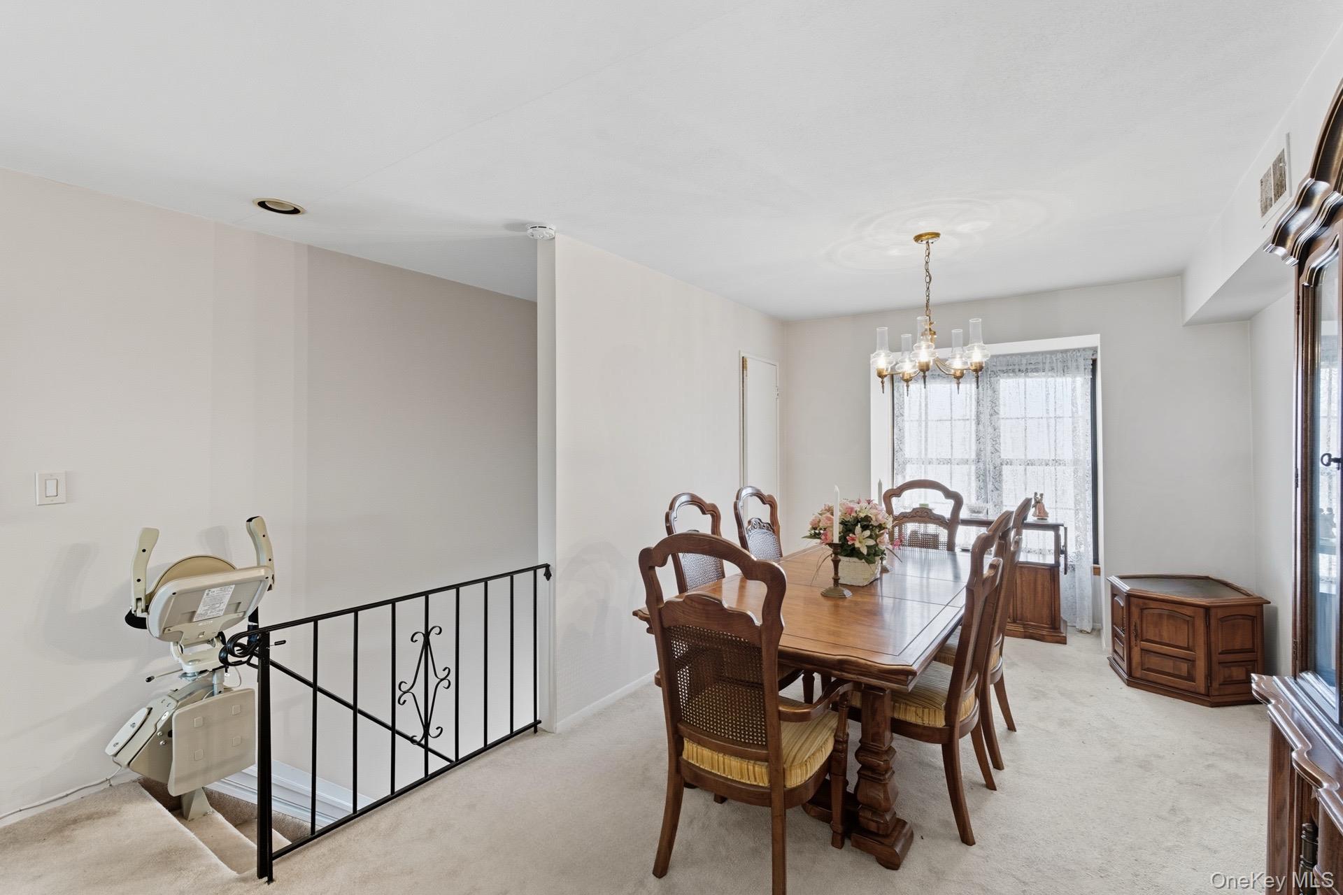 348 Mariners Way Copiague, NY 11726 - Photo 6 of 19 Chai Lift in place if needed.