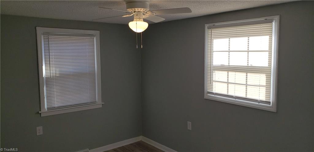 1711 Alexandria Road Greensboro, NC 27405 - Photo 6 of 9