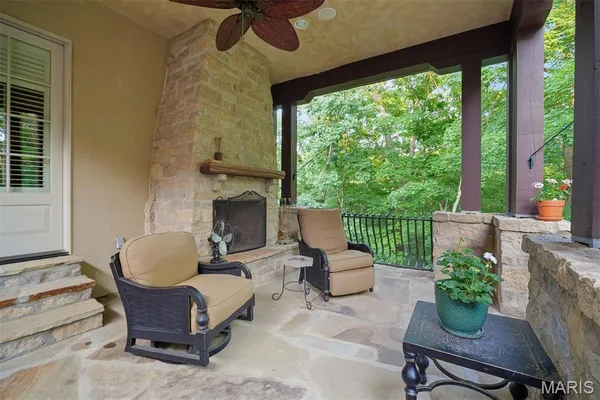 $4,185,000 | 1042 Wings Road, St. Albans, MO 63073