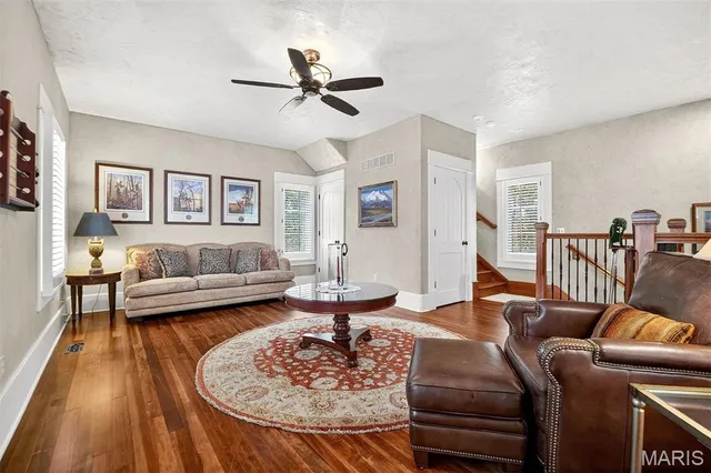 $4,185,000 | 1042 Wings Road, St. Albans, MO 63073