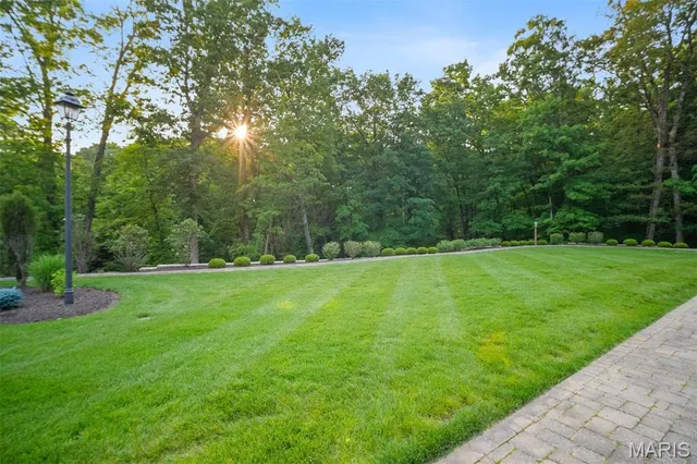 $4,185,000 | 1042 Wings Road, St. Albans, MO 63073