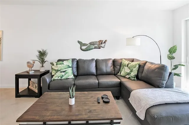 $4,200 | 8829 St Kitts Circle, Englewood, FL 34224