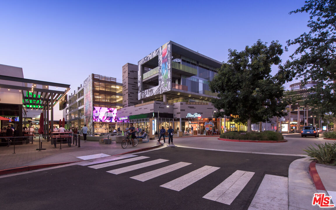 13045 Pacific Promenade, Unit 330 Los Angeles, CA 90094 - Photo 29 of 43 a street sign on a street corner