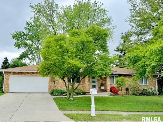 $294,000 | 2518 Lindsay Road, Springfield, IL 62704