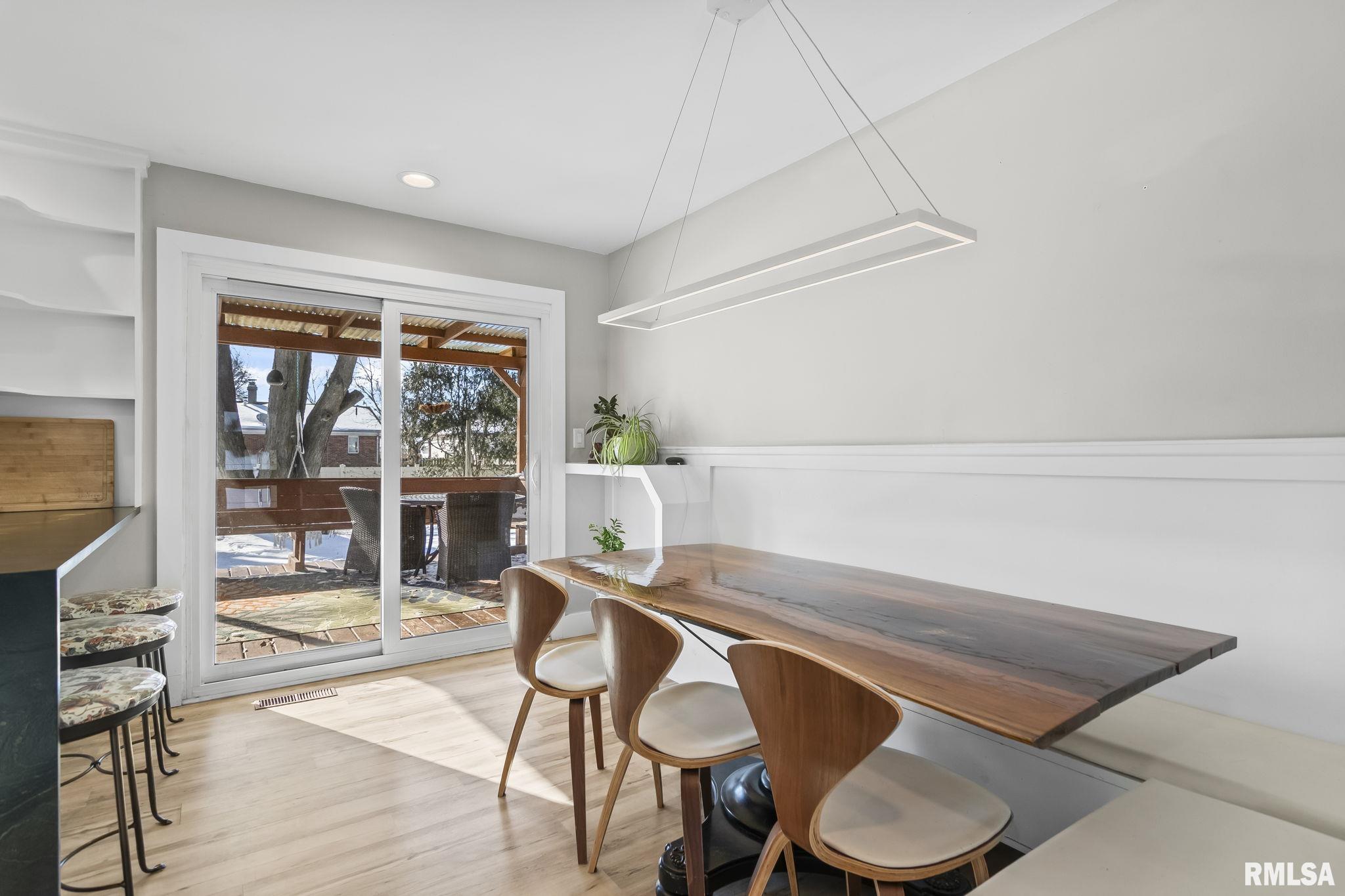 2518 Lindsay Road Springfield, IL 62704 - Photo 20 of 46