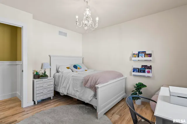 $294,000 | 2518 Lindsay Road, Springfield, IL 62704