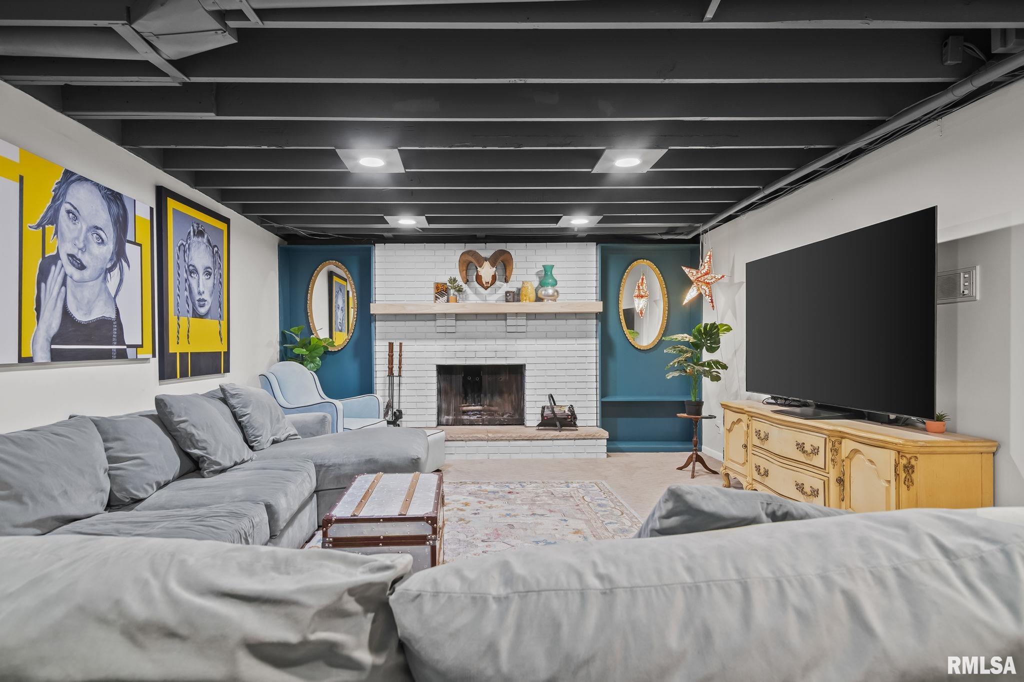 2518 Lindsay Road Springfield, IL 62704 - Photo 33 of 46