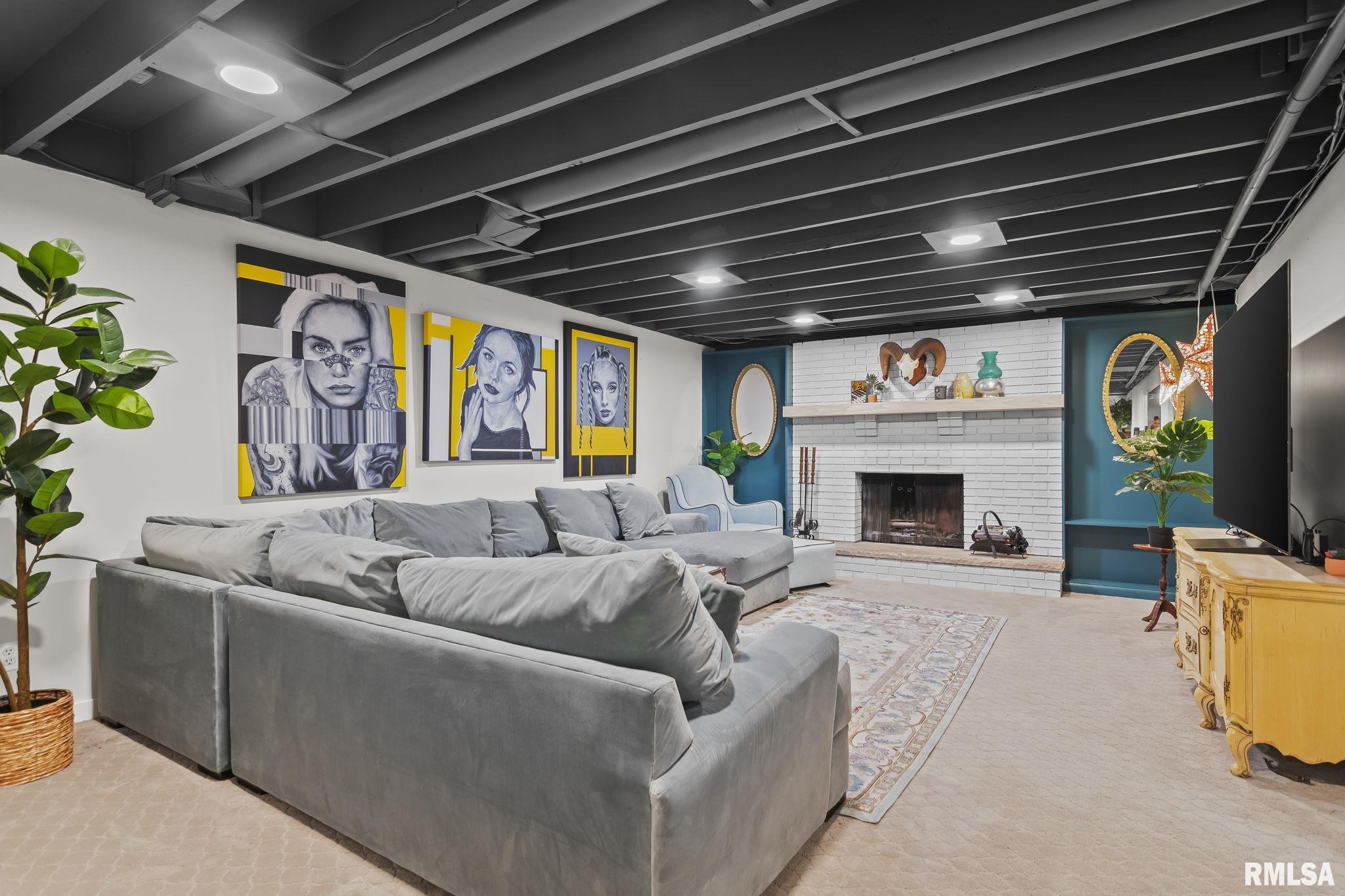 2518 Lindsay Road Springfield, IL 62704 - Photo 34 of 46