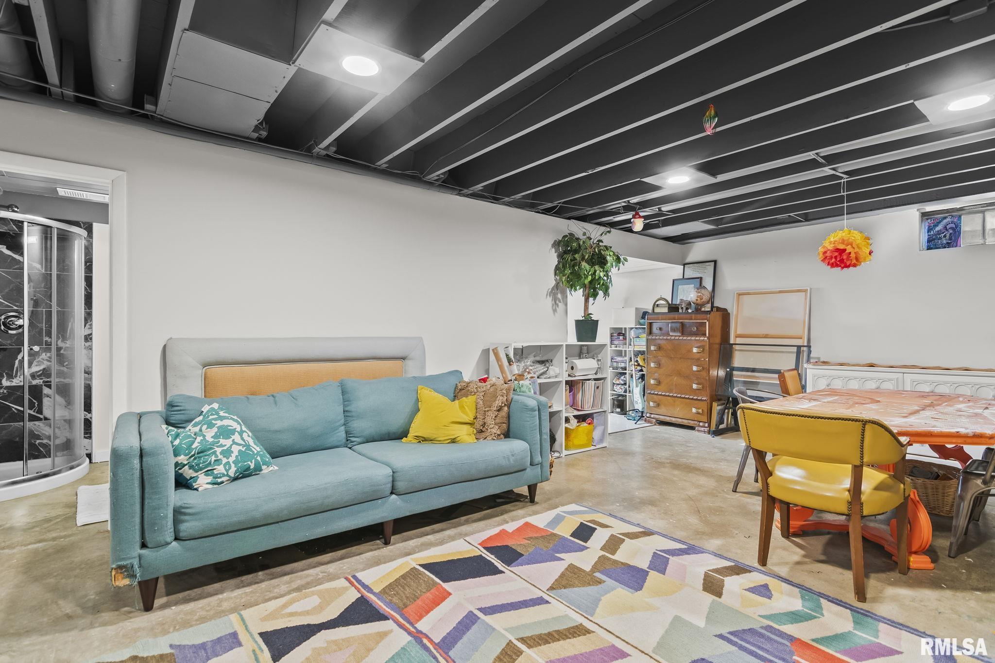 2518 Lindsay Road Springfield, IL 62704 - Photo 36 of 46