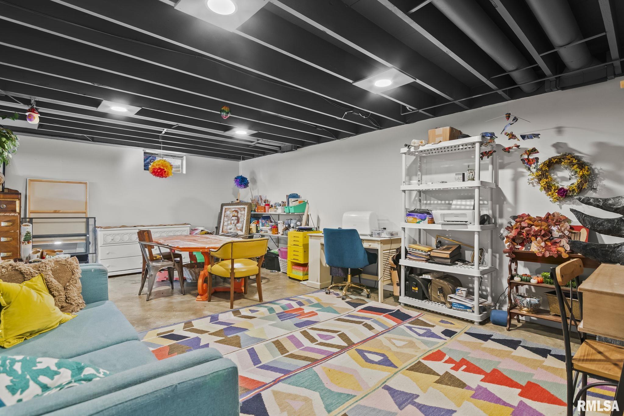 2518 Lindsay Road Springfield, IL 62704 - Photo 37 of 46