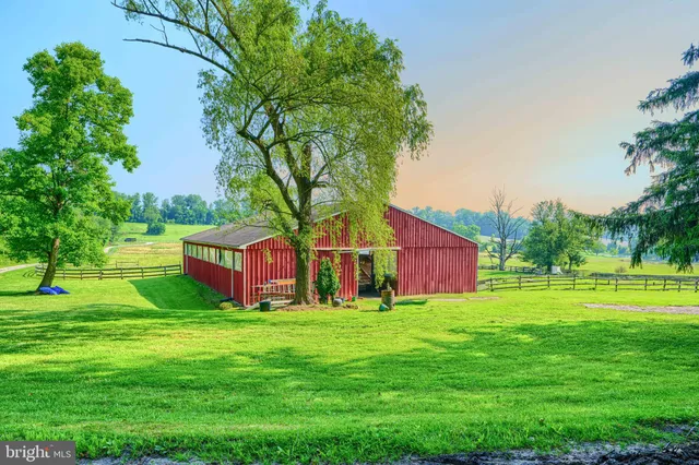 $2,000,000 | 2101 Tufton Avenue, Reisterstown, MD 21136