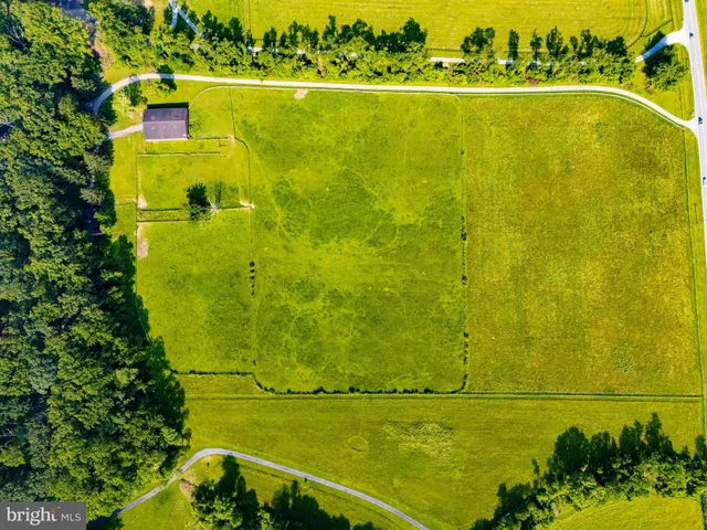 $2,000,000 | 2101 Tufton Avenue, Reisterstown, MD 21136