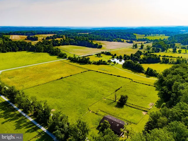 $2,000,000 | 2101 Tufton Avenue, Reisterstown, MD 21136