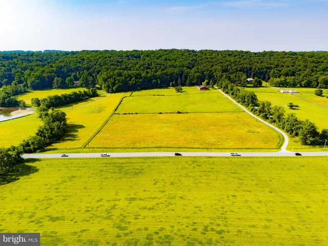 $2,000,000 | 2101 Tufton Avenue, Reisterstown, MD 21136