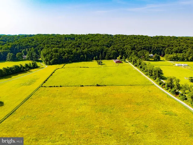 $2,000,000 | 2101 Tufton Avenue, Reisterstown, MD 21136