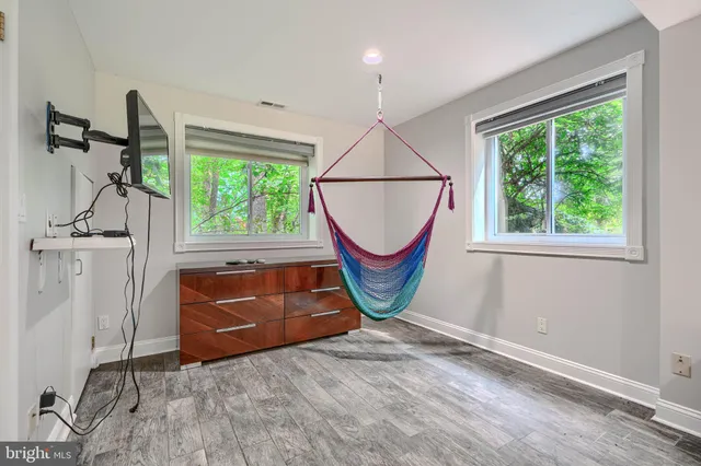 $2,000,000 | 2101 Tufton Avenue, Reisterstown, MD 21136