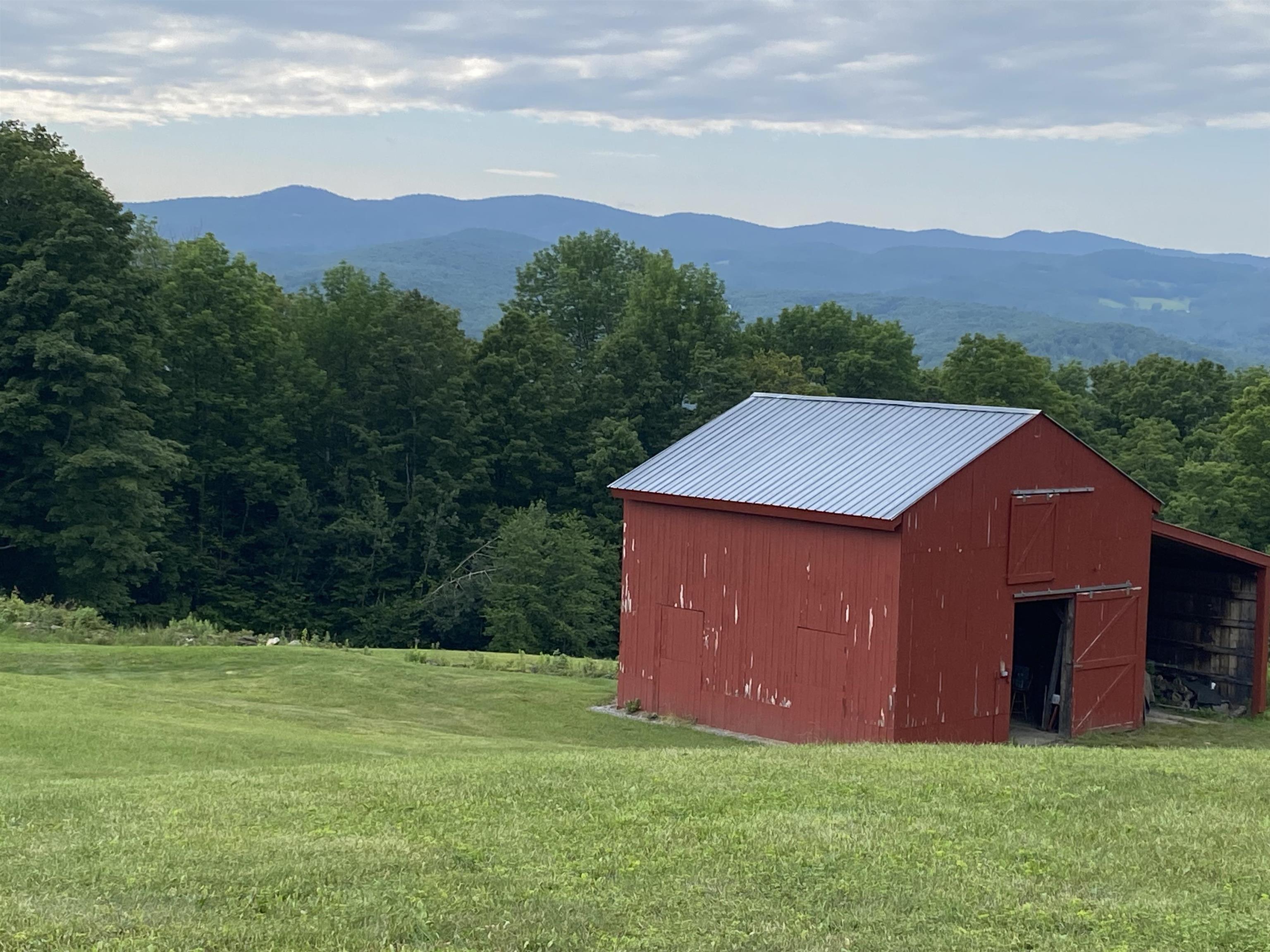 915 Peterkin Hill Road Woodstock, VT 05091 - Photo 2 of 58