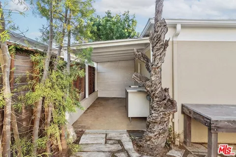 $4,695 | 920 Carrillo Drive, Los Angeles, CA 90048