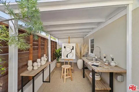 $4,695 | 920 Carrillo Drive, Los Angeles, CA 90048