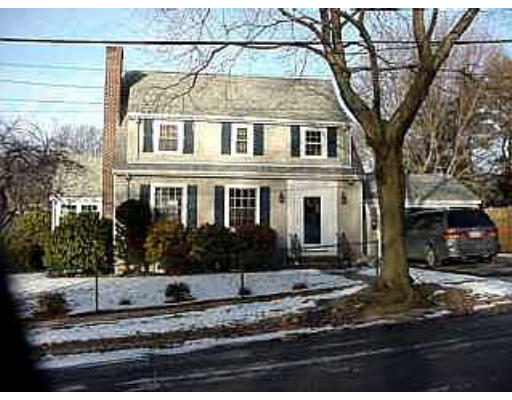 2 Saratoga Road Arlington, MA 02474 - Photo 1 of 4 Gallery Image 1