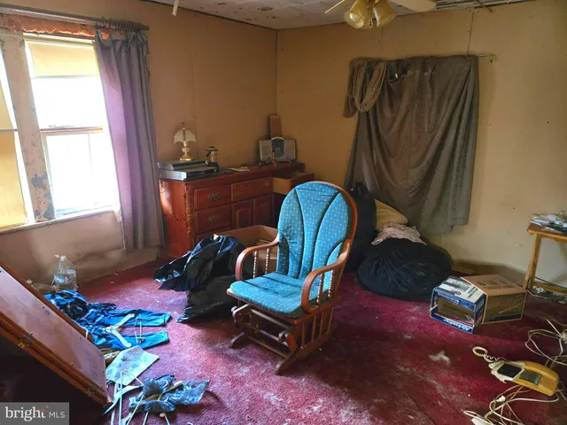 $225,000 | 196 Foster Drive, Falling Waters, WV 25419