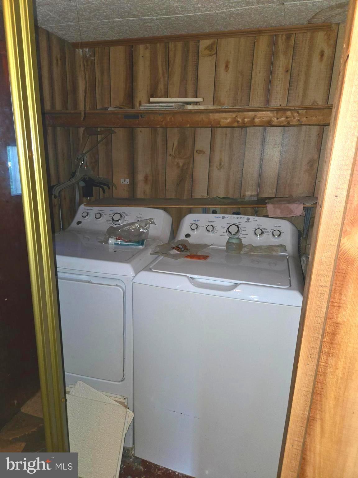 196 Foster Drive Falling Waters, WV 25419 - Photo 38 of 50 a utility room with dryer and washer