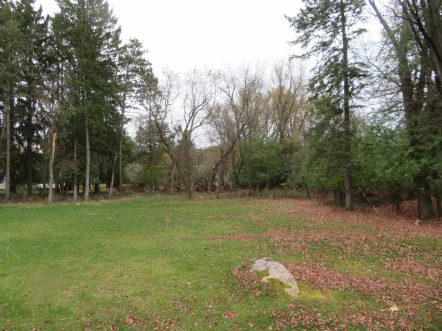 $289,900 | 245 Summit Street, Iola, WI 54945