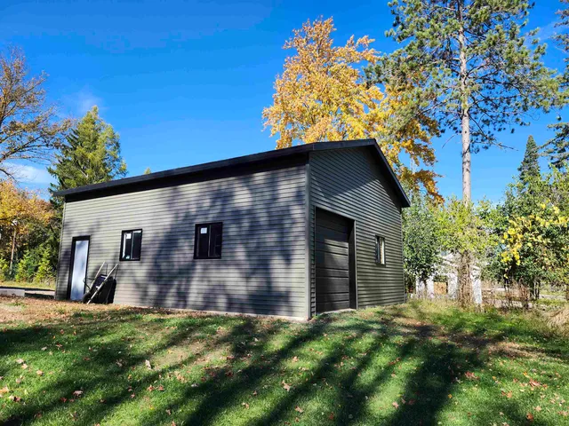 $289,900 | 245 Summit Street, Iola, WI 54945