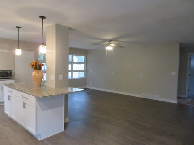 $289,900 | 245 Summit Street, Iola, WI 54945