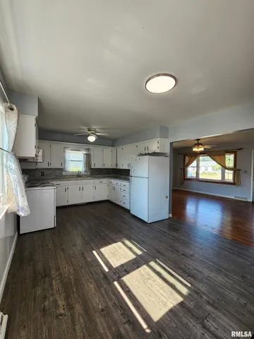 $1,450 | 3235 West 16th Street, Davenport, IA 52804