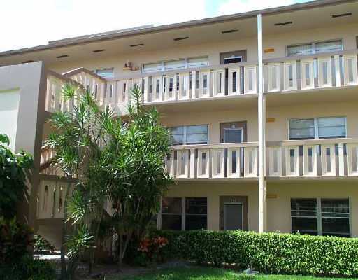 45 Fanshaw B, Unit 45B Boca Raton, FL 33434 - Photo 1 of 1 Primary Photo